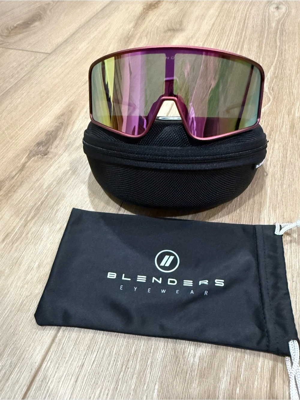 Blenders “Rose Rocket Eclipse” glasses
